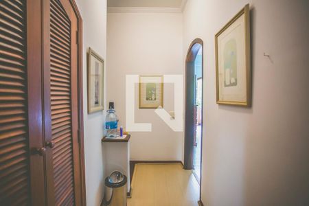 Casa à venda com 198m², 4 quartos e 2 vagasCorredor - Quartos