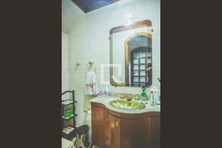 Casa à venda com 198m², 4 quartos e 2 vagasLavabo