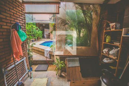 Vista de casa à venda com 4 quartos, 198m² em Vila Mariana, São Paulo