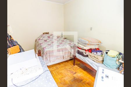 Casa à venda com 250m², 3 quartos e 6 vagas Casa à venda com 250m², 3 quartos e 6 vagasQuarto 1