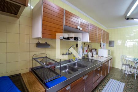 Apartamento à venda com 170m², 4 quartos e 2 vagas Apartamento à venda com 170m², 4 quartos e 2 vagasCozinha