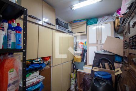 Apartamento à venda com 170m², 4 quartos e 2 vagas Apartamento à venda com 170m², 4 quartos e 2 vagasQuarto de Serviço - Dispensa