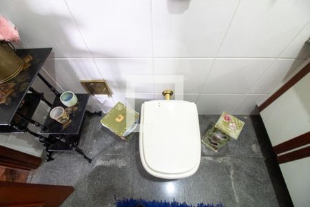 Apartamento à venda com 170m², 4 quartos e 2 vagas Apartamento à venda com 170m², 4 quartos e 2 vagasLavabo