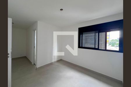 Casa de condomínio à venda com 218m², 3 quartos e 2 vagasSuíte