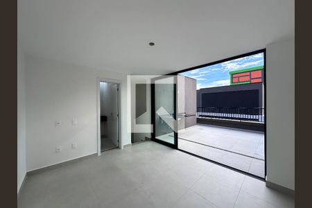 Casa de condomínio à venda com 218m², 3 quartos e 2 vagasSala Superior