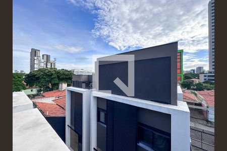 Casa de condomínio à venda com 218m², 3 quartos e 2 vagasVista Varanda Superior