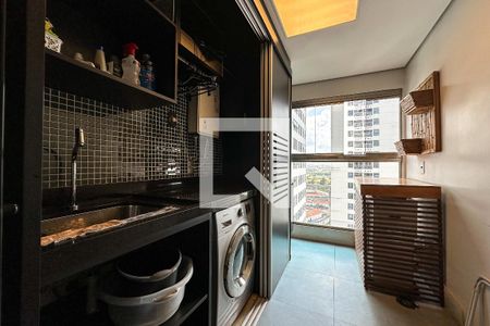 Apartamento à venda com 70m², 1 quarto e 1 vagaÁrea de Serviço