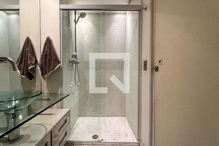 Apartamento à venda com 70m², 1 quarto e 1 vagaBanheiro