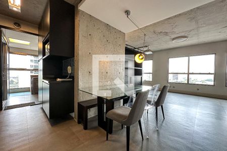 Apartamento à venda com 70m², 1 quarto e 1 vagaCopa