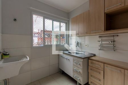 Cozinha de apartamento para alugar com 2 quartos, 38m² em Sítio Pinheirinho, São Paulo