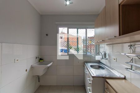 Cozinha de apartamento para alugar com 2 quartos, 38m² em Sítio Pinheirinho, São Paulo