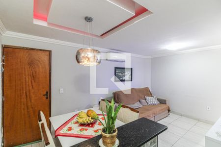 Sala de casa à venda com 2 quartos, 55m² em Vargem Pequena, Rio de Janeiro