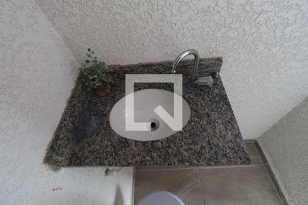 Apartamento à venda com 104m², 2 quartos e 1 vagaBanheiro de serviço