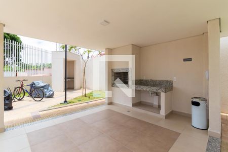 Apartamento para alugar com 32m², 2 quartos e sem vaga Apartamento para alugar com 32m², 2 quartos e sem vagaÁrea comum - Churrasqueira