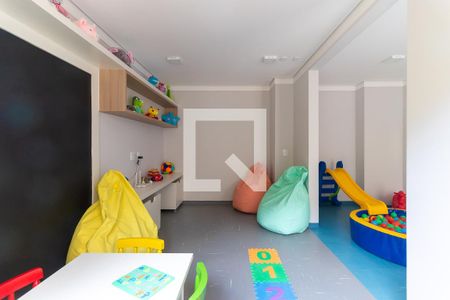 Apartamento para alugar com 32m², 2 quartos e sem vaga Apartamento para alugar com 32m², 2 quartos e sem vagaBrinquedoteca