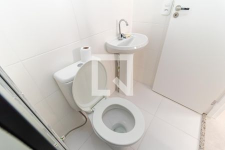 Apartamento para alugar com 32m², 2 quartos e sem vaga Apartamento para alugar com 32m², 2 quartos e sem vagaBanheiro