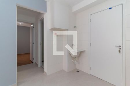Apartamento para alugar com 32m², 2 quartos e sem vaga Apartamento para alugar com 32m², 2 quartos e sem vagaCozinha e Área de Serviço