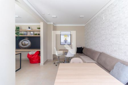 Apartamento para alugar com 32m², 2 quartos e sem vaga Apartamento para alugar com 32m², 2 quartos e sem vagaCoworking