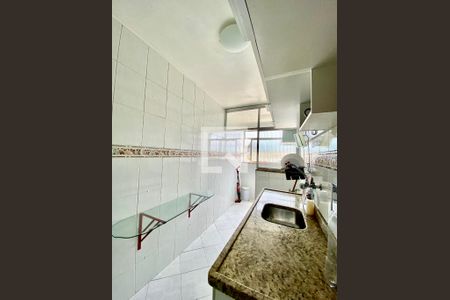 Apartamento à venda com 48m², 2 quartos e 1 vaga Apartamento à venda com 48m², 2 quartos e 1 vagaCozinha