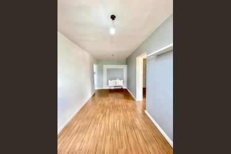 Sala de apartamento à venda com 2 quartos, 48m² em Pilares, Rio de Janeiro
