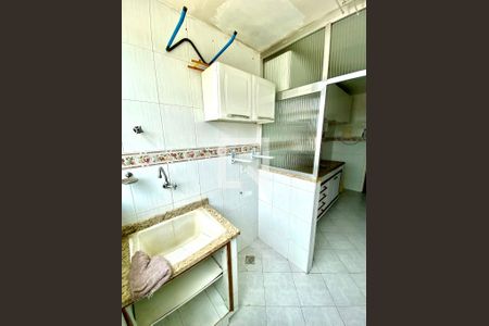 Apartamento à venda com 48m², 2 quartos e 1 vaga Apartamento à venda com 48m², 2 quartos e 1 vagaÁrea de Serviço