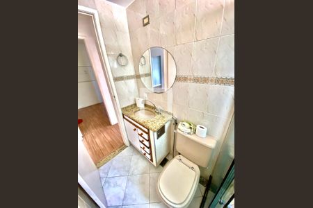 Apartamento à venda com 48m², 2 quartos e 1 vaga Apartamento à venda com 48m², 2 quartos e 1 vagaBanheiro