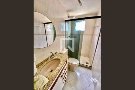 Apartamento à venda com 48m², 2 quartos e 1 vaga Apartamento à venda com 48m², 2 quartos e 1 vagaBanheiro