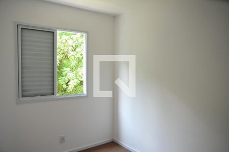 Quarto  de apartamento para alugar com 2 quartos, 47m² em Jardim Pioneira, Cotia