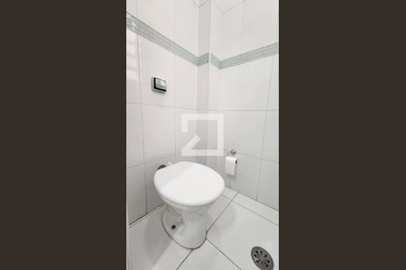 Apartamento para alugar com 95m², 2 quartos e sem vagaBanheiro de serviço