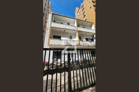 Apartamento para alugar com 95m², 2 quartos e sem vagaFachada