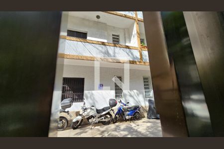 Apartamento para alugar com 95m², 2 quartos e sem vagaFachada