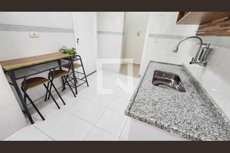 Apartamento para alugar com 95m², 2 quartos e sem vagaCozinha