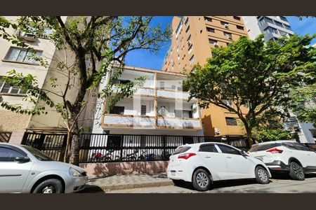 Apartamento para alugar com 95m², 2 quartos e sem vagaFachada