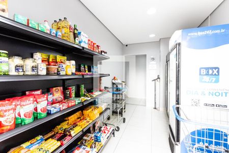 Apartamento para alugar com 31m², 1 quarto e sem vagaMini Mercado