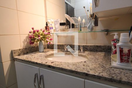 Apartamento à venda com 95m², 3 quartos e 1 vagaBanheiro Social