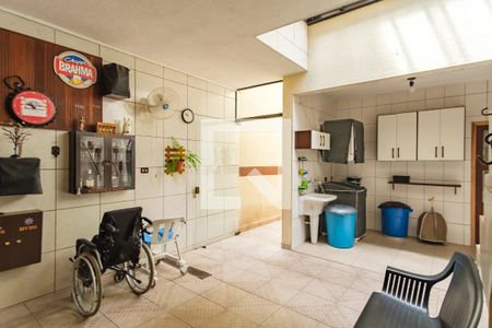 Casa à venda com 206m², 4 quartos e 2 vagasQuintal / Lavanderia