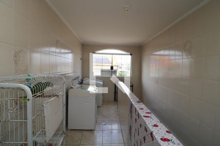 Casa à venda com 650m², 3 quartos e 6 vagasÁrea de Serviço