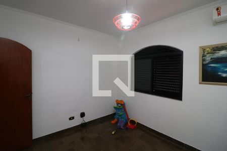 Casa à venda com 650m², 3 quartos e 6 vagasQuarto