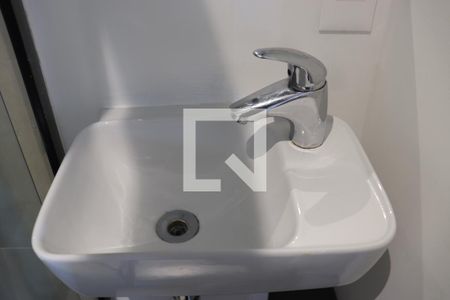 Studio para alugar com 18m², 1 quarto e sem vaga Studio para alugar com 18m², 1 quarto e sem vagaBanheiro