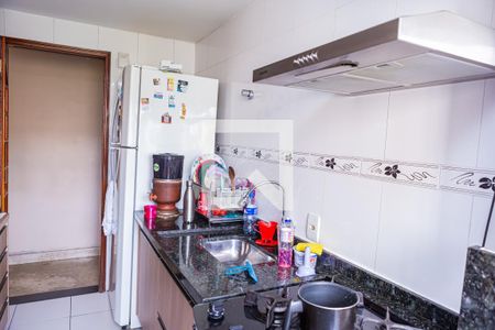 Apartamento à venda com 57m², 2 quartos e 1 vagaCozinha