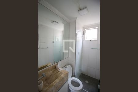 Apartamento para alugar com 38m², 2 quartos e 1 vaga Apartamento para alugar com 38m², 2 quartos e 1 vagaBanheiro