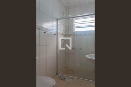 Casa à venda com 138m², 2 quartos e 1 vagaBanheiro