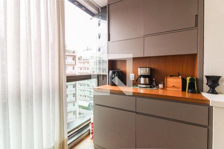 Apartamento à venda com 144m², 2 quartos e 2 vagasVaranda