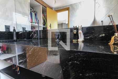 Apartamento à venda com 144m², 2 quartos e 2 vagasLavabo e Closet - Segundo andar