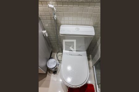 Apartamento à venda com 144m², 2 quartos e 2 vagasSuíte - Banheiro