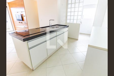 Apartamento para alugar com 68m², 2 quartos e 2 vagas Apartamento para alugar com 68m², 2 quartos e 2 vagasCozinha