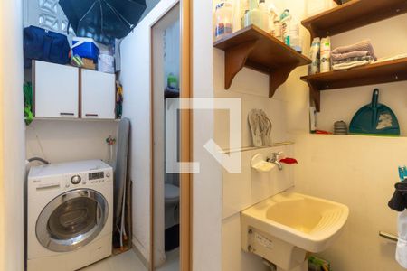Apartamento para alugar com 114m², 2 quartos e sem vagaCozinha e área de serviço