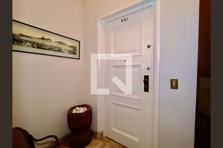 Apartamento à venda com 220m², 3 quartos e 1 vagaHall 