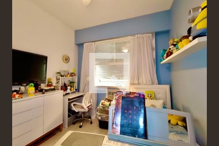 Apartamento à venda com 220m², 3 quartos e 1 vagaQuarto 2