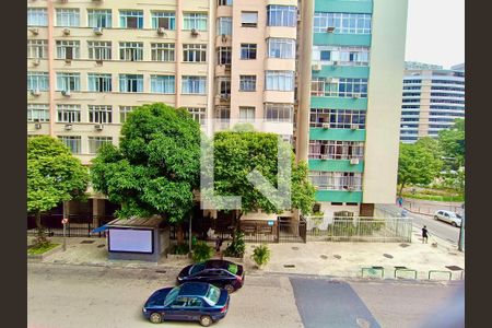 Apartamento à venda com 220m², 3 quartos e 1 vagaSuíte vista 